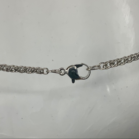 Stainless steel crucifix pendant necklace - Picture 4 of 8